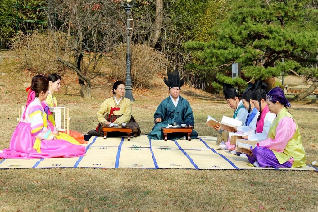 Famille coréenne en vêtement traditionnel coréen, hanbok