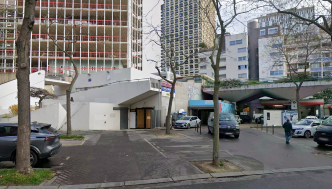 Entrée d'EuroMart, boutique d'alimentation coréenne