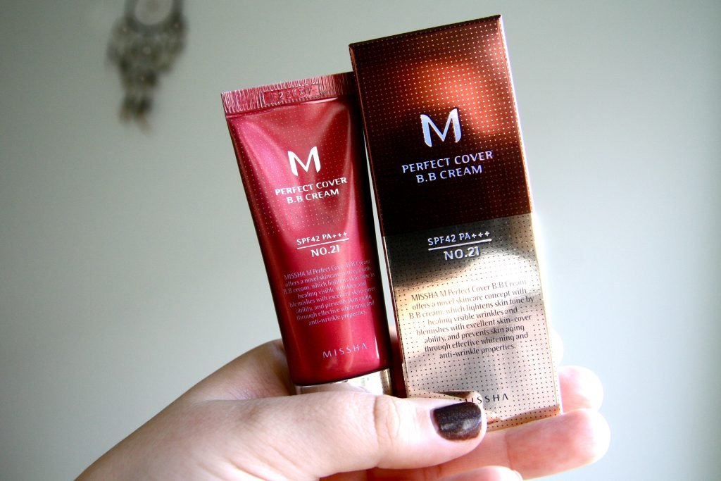Tube et emballage de la BB crème Perfect Cover de Missha.