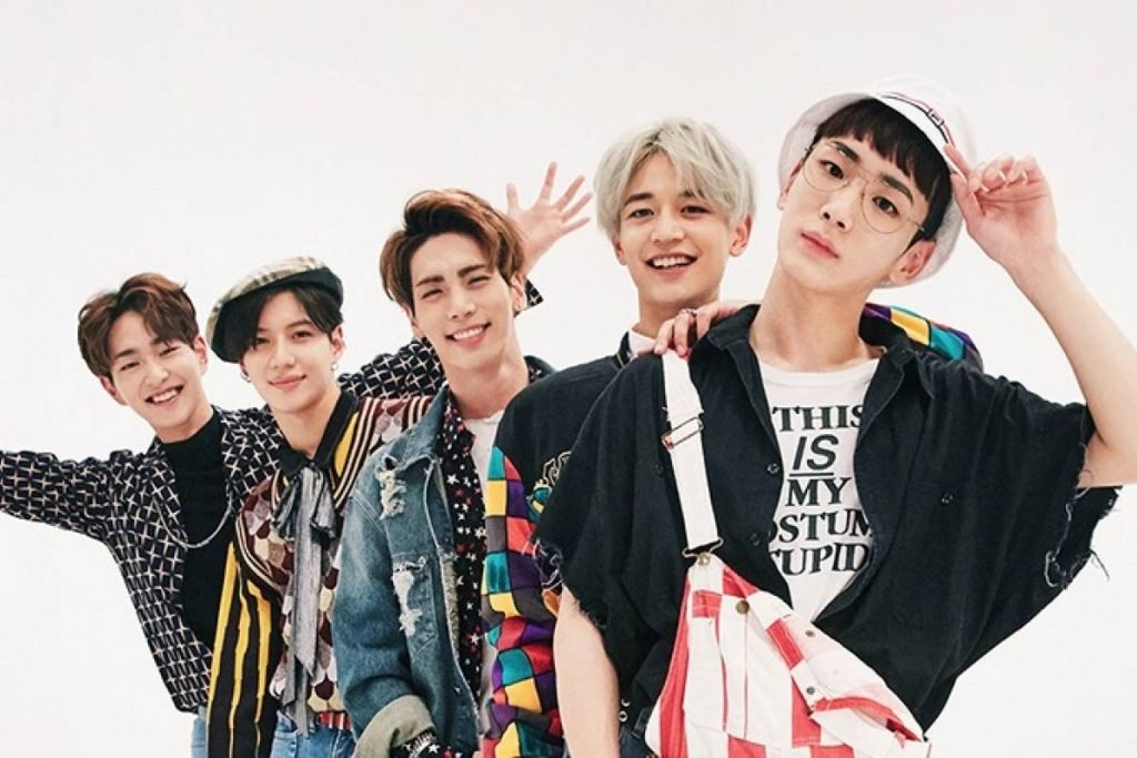 Groupe SHINee (actif depuis 2008).