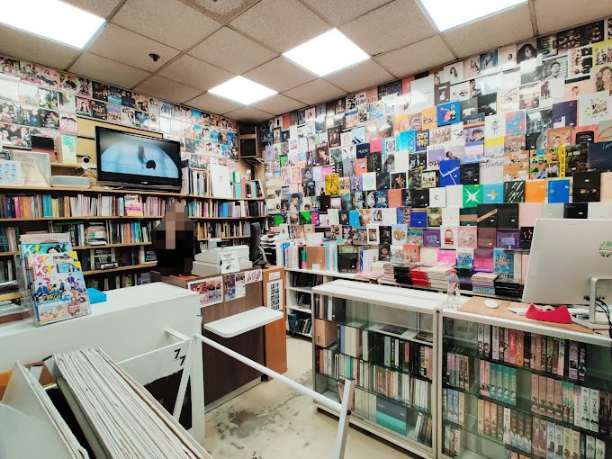 Intérieur du magasin Musica (Photo Musica).