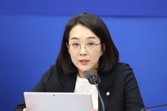 Choi Hye-young, représentante du Parti démocrate coréen (©Gyeonggi-ilbo).
